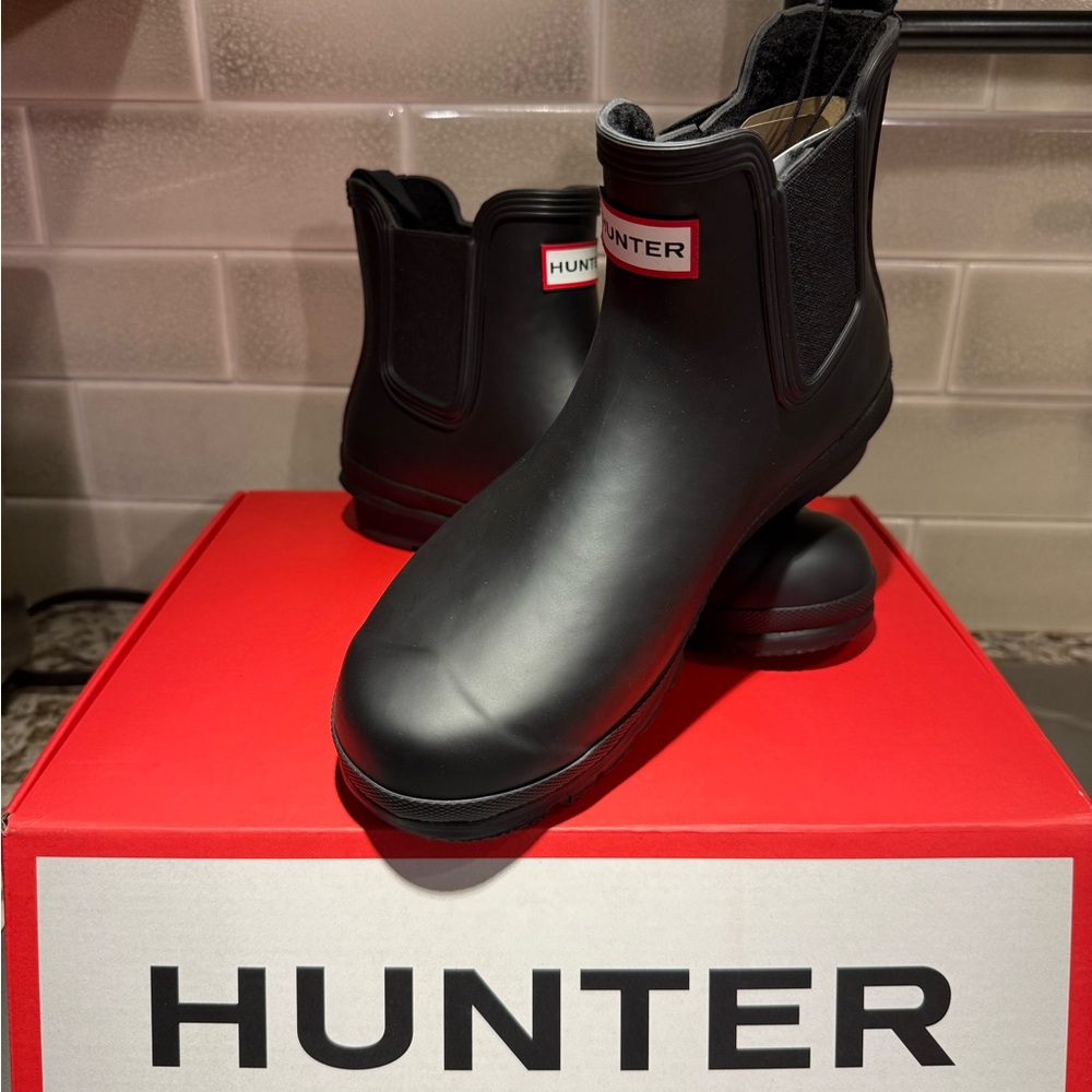 Hunter Chelsea Black Boots